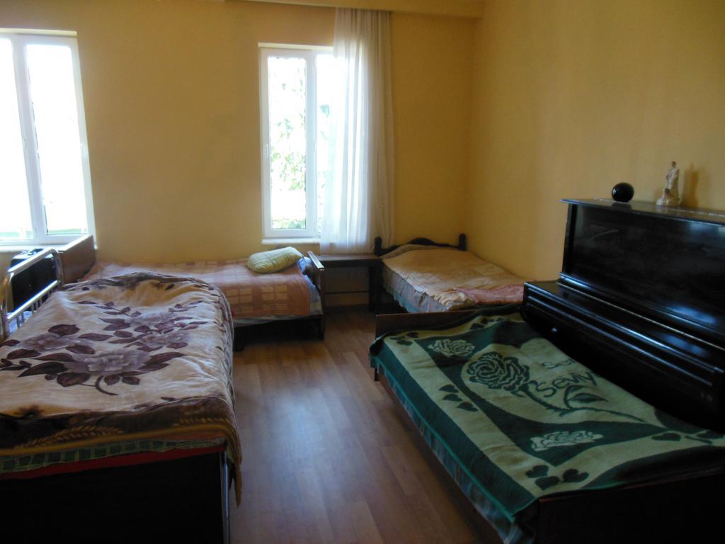 Medico And Suliko Guest House Κουτάισι Δωμάτιο φωτογραφία